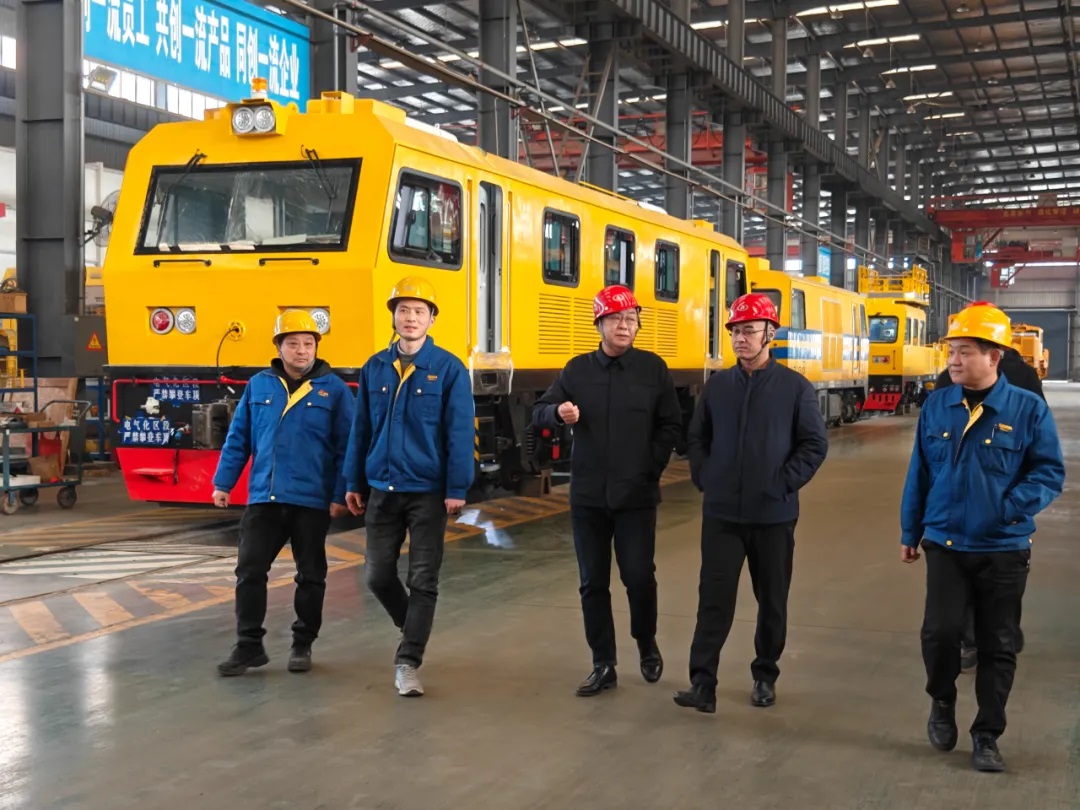 市纪委常委、市委巡察办安雪尽主任莅临FH（中国）重工开展走访慰问活动