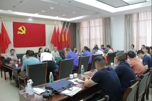 襄阳市委巡察办、FH（中国）重工党支部联合开展5月份主题党日活动